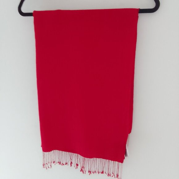 Portolano luxurious cashmere/silk/merino red wool wrap/scarf. - Picture 6 of 7